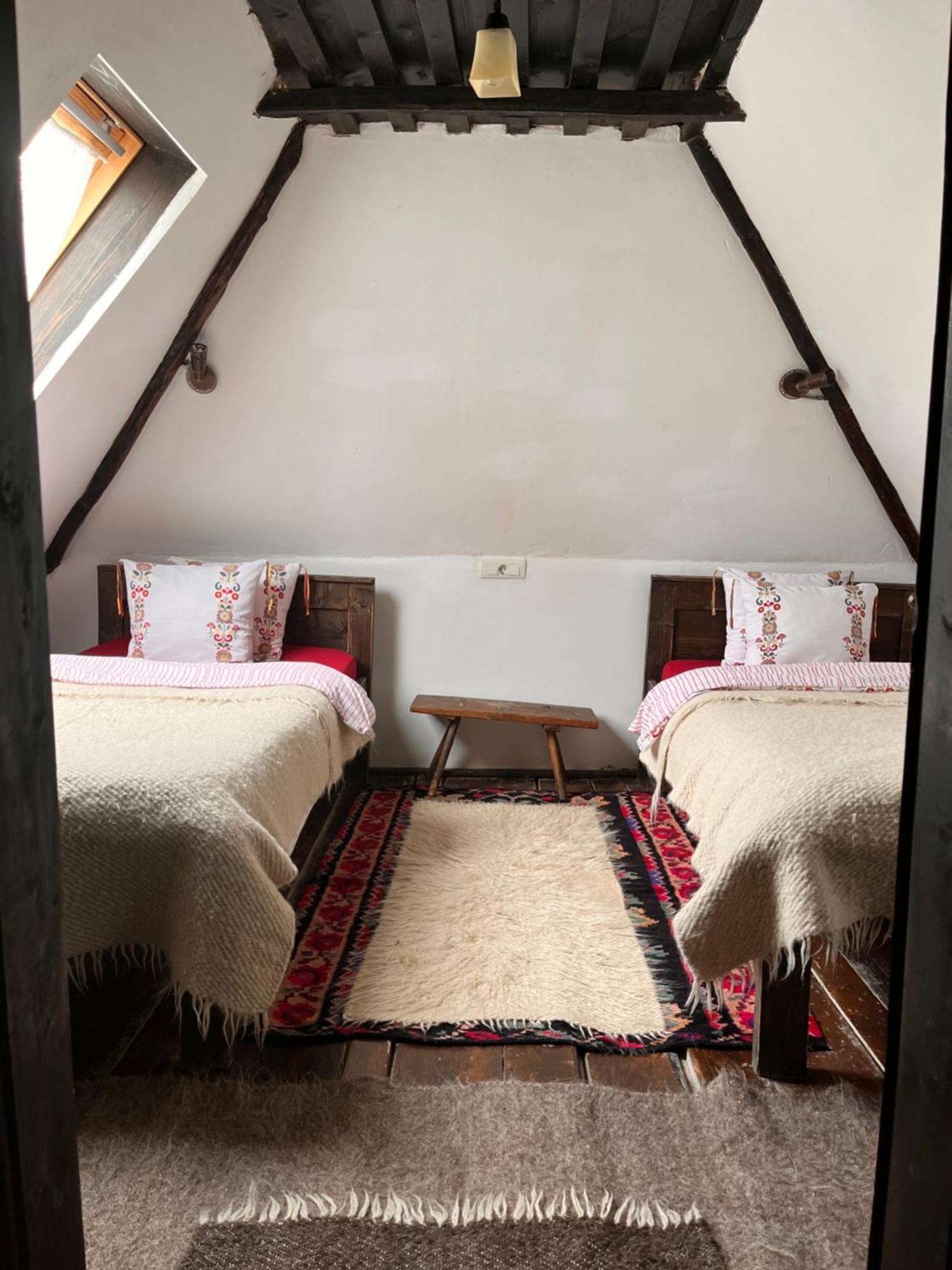 The Village Pension Breb Zewnętrze zdjęcie