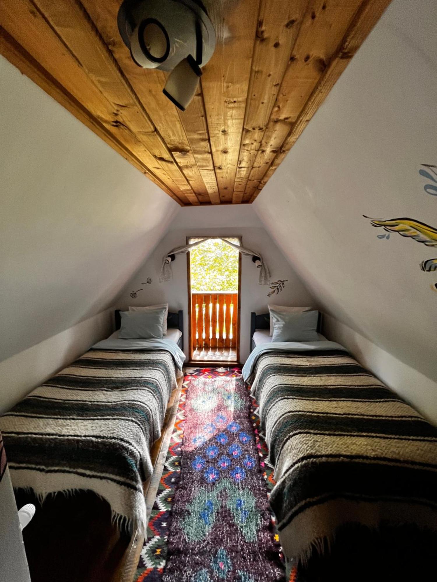 The Village Pension Breb Zewnętrze zdjęcie