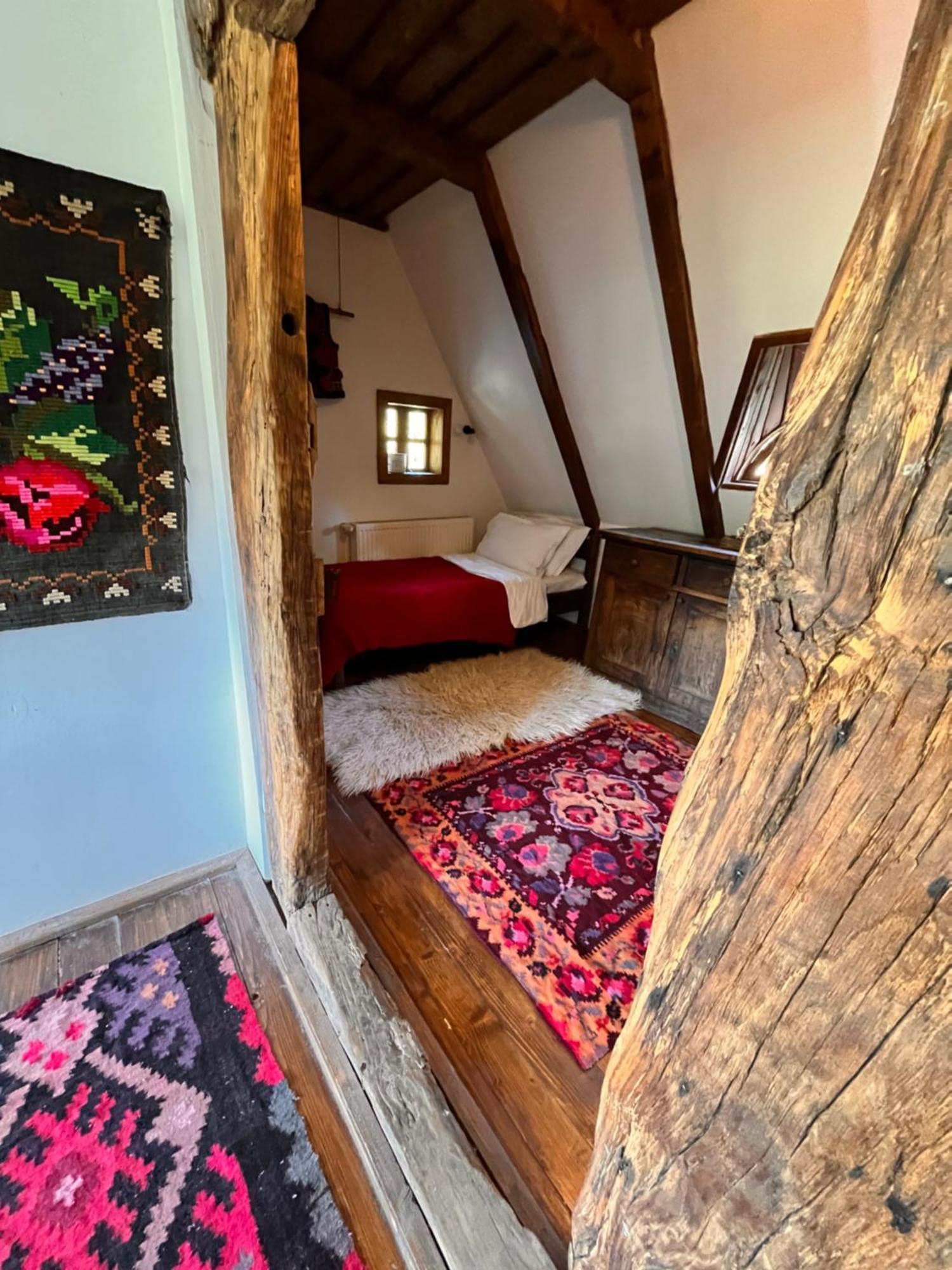 The Village Pension Breb Zewnętrze zdjęcie